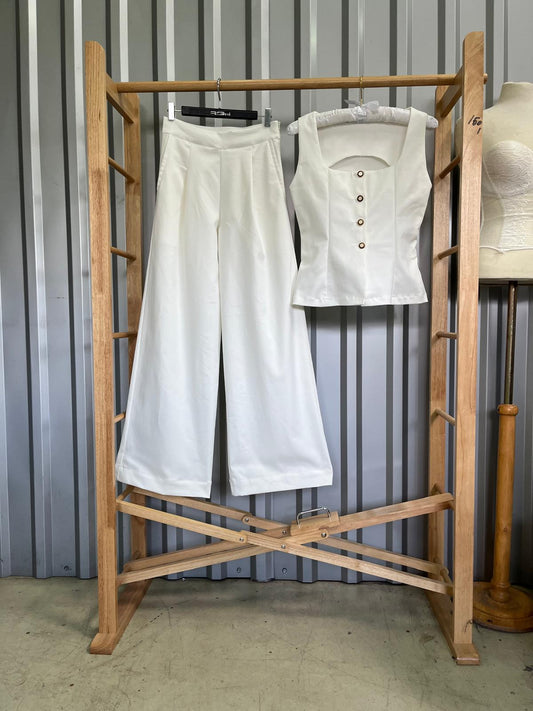 Compleu din stofa de denim usor elastic